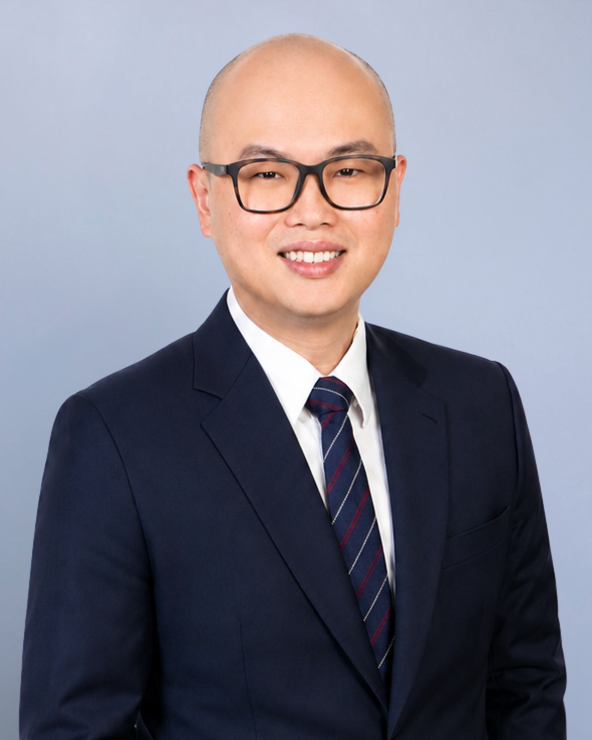 Photo of Dr Yuen Yew Sen